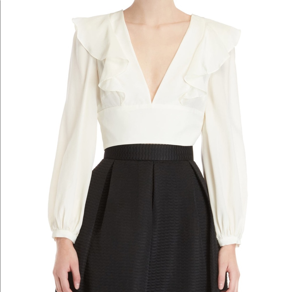 AMUR Crop Top XS silk long sleeve